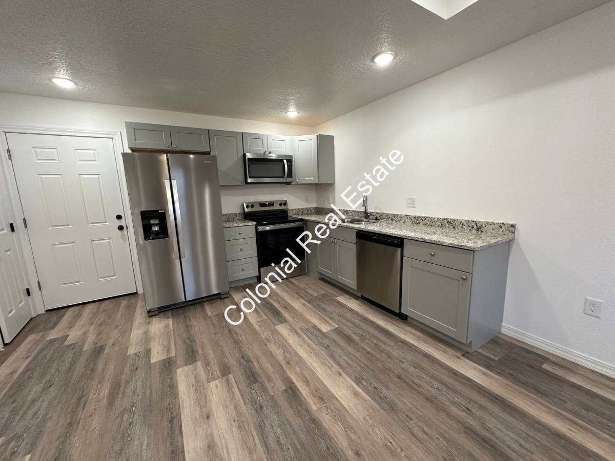 Apartment for rent at 2512 E 14th St, Clovis, NM 88101