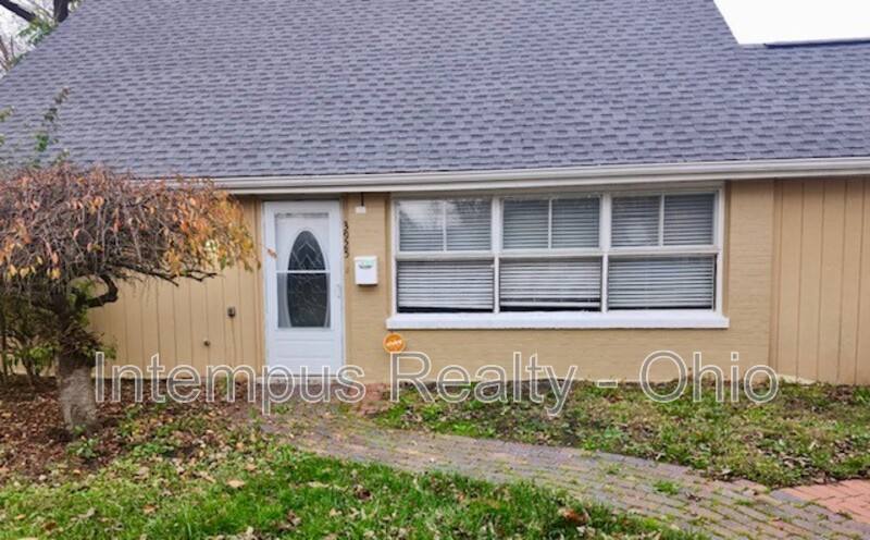 House for rent at 3925 Irwin Ave, Grove City, OH 43123