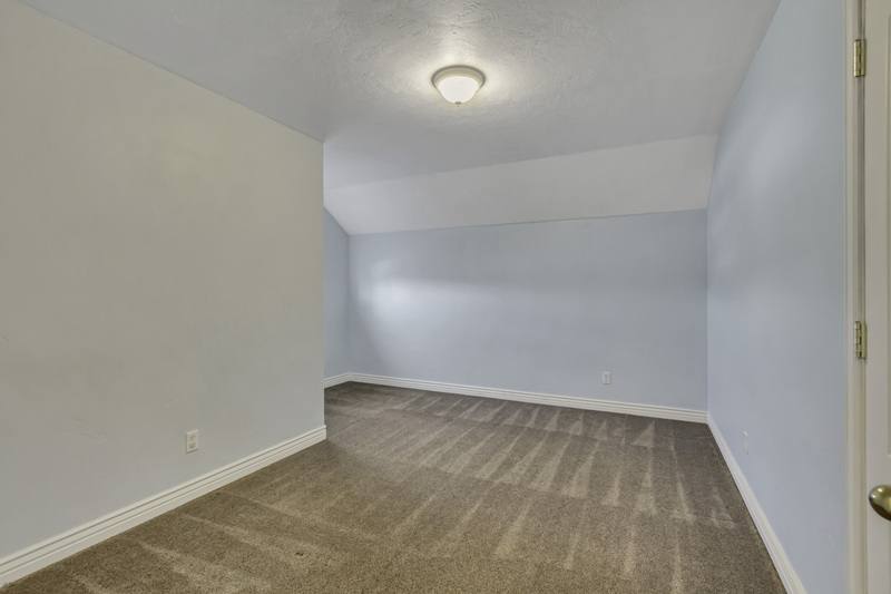 House for rent at 692 E 180 N, Santaquin, UT 84655