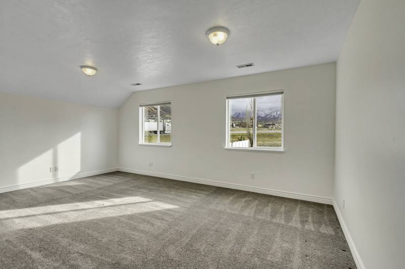 House for rent at 692 E 180 N, Santaquin, UT 84655