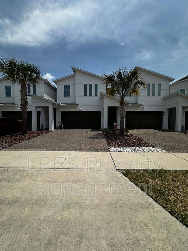 Townhouse for rent at 3421 Beau Rd, Kissimmee, FL 34746