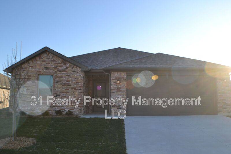 House for rent at 1101 Southridge Lane, Sherman, TX 75092