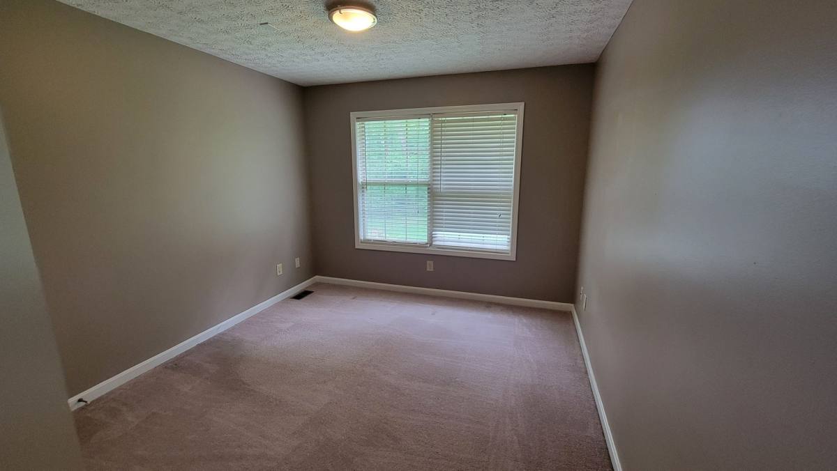 House for rent at 11116 Oak Bend Court, Louisville, KY 40241