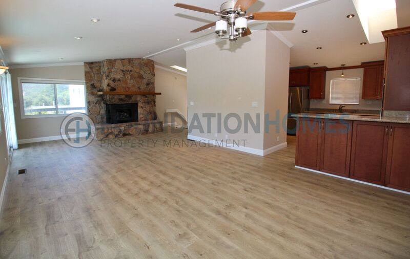 Townhouse for rent at 93 Live Oak Ave, Fairfax, CA 94930
