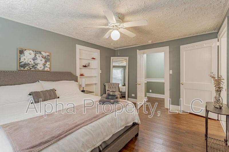 House for rent at 3 Frost St, Greenville, SC 29611