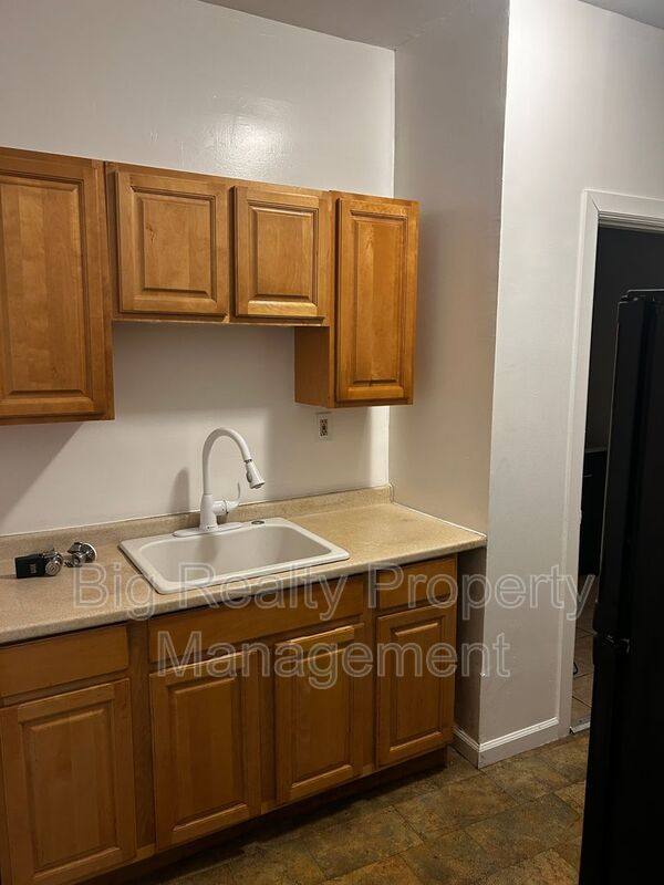 Apartment for rent at 29 N Main St #2F, Spring City, PA 19475