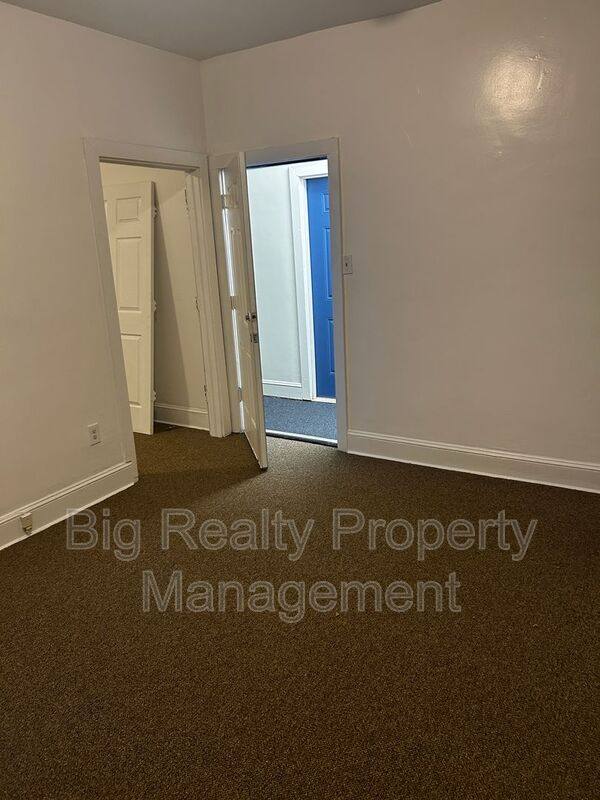Apartment for rent at 29 N Main St #2F, Spring City, PA 19475