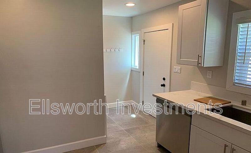 House for rent at 1631 Brookes Ave, San Diego, CA 92103