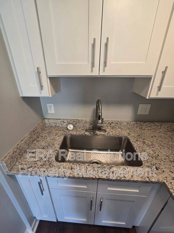 Apartment for rent at 75 Moler St #B, Columbus, OH 43207