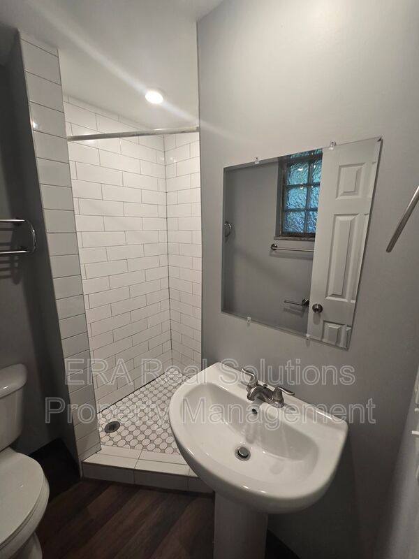 Apartment for rent at 75 Moler St #B, Columbus, OH 43207