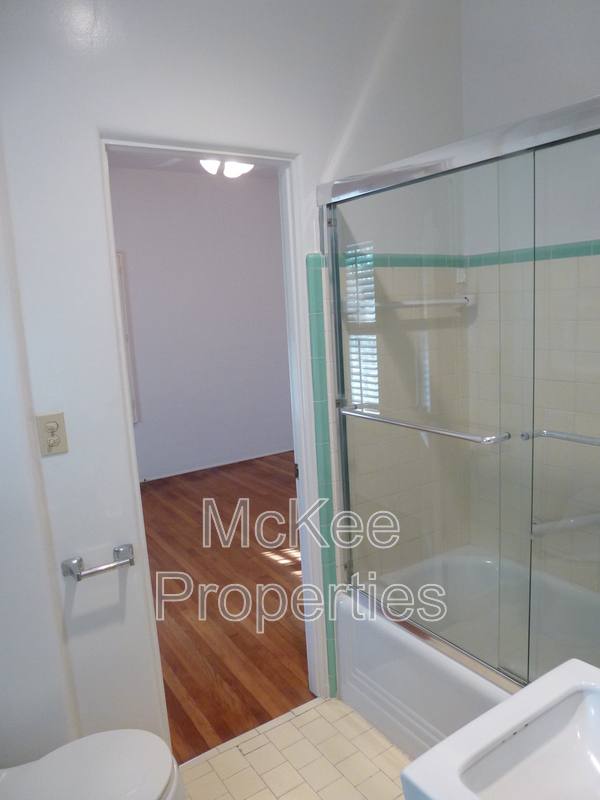 Apartment for rent at 768 D Ave, Coronado, CA 92118