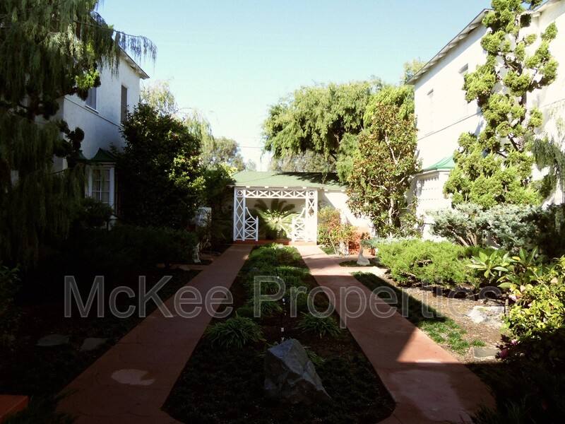 Apartment for rent at 768 D Ave, Coronado, CA 92118