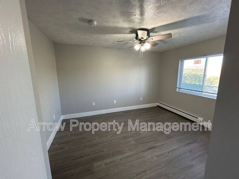 Apartment for rent at 940 27th St #5, Clarinda, IA 51632