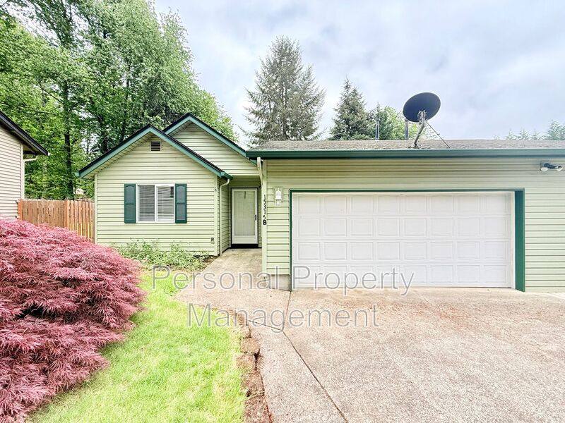 Townhouse for rent at 15315 NE 181st St #B, Brush Prairie, WA 98606