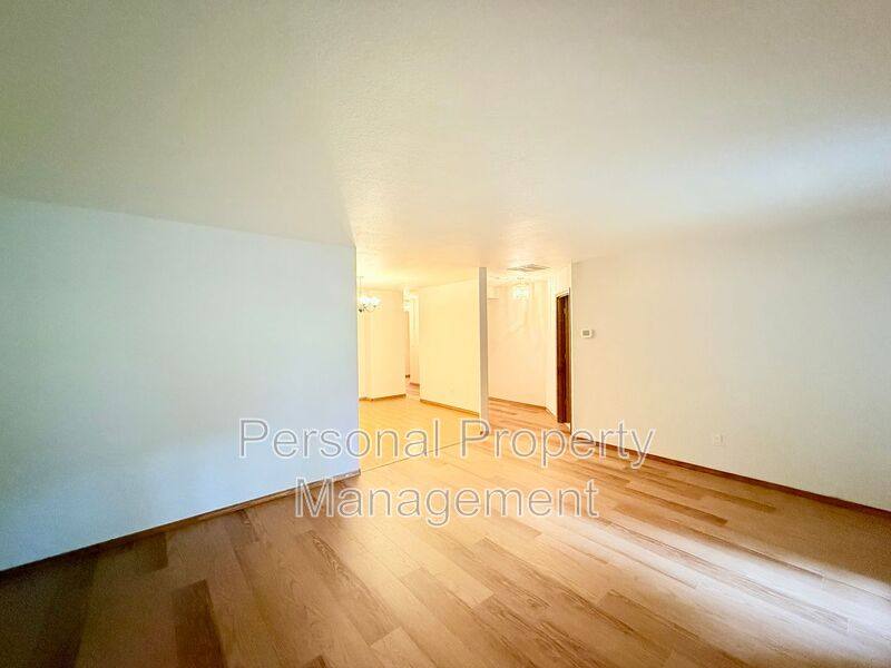 Townhouse for rent at 15315 NE 181st St #B, Brush Prairie, WA 98606
