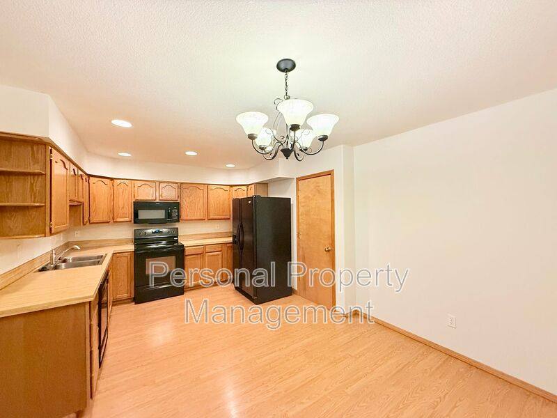 Townhouse for rent at 15315 NE 181st St #B, Brush Prairie, WA 98606