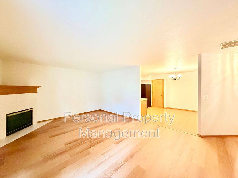 Townhouse for rent at 15315 NE 181st St #B, Brush Prairie, WA 98606