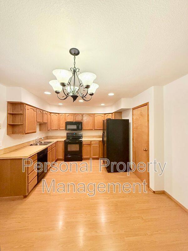 Townhouse for rent at 15315 NE 181st St #B, Brush Prairie, WA 98606