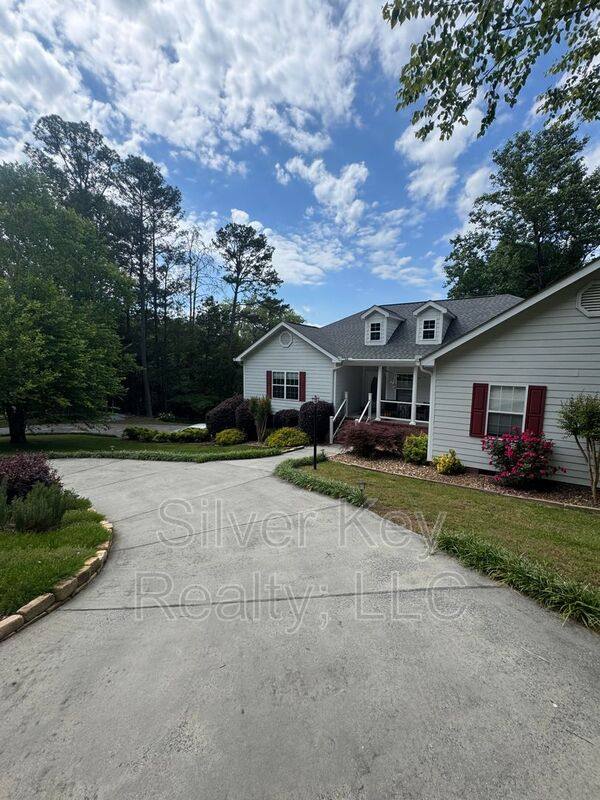 House for rent at 1980 Ridge Point Dr NW, Cleveland, TN 37311