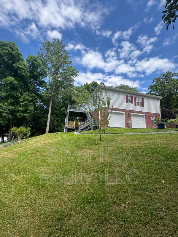 House for rent at 1980 Ridge Point Dr NW, Cleveland, TN 37311