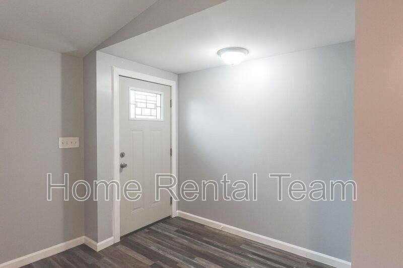 House for rent at 55 Peachtree Dr, Richmond Hill, GA 31324