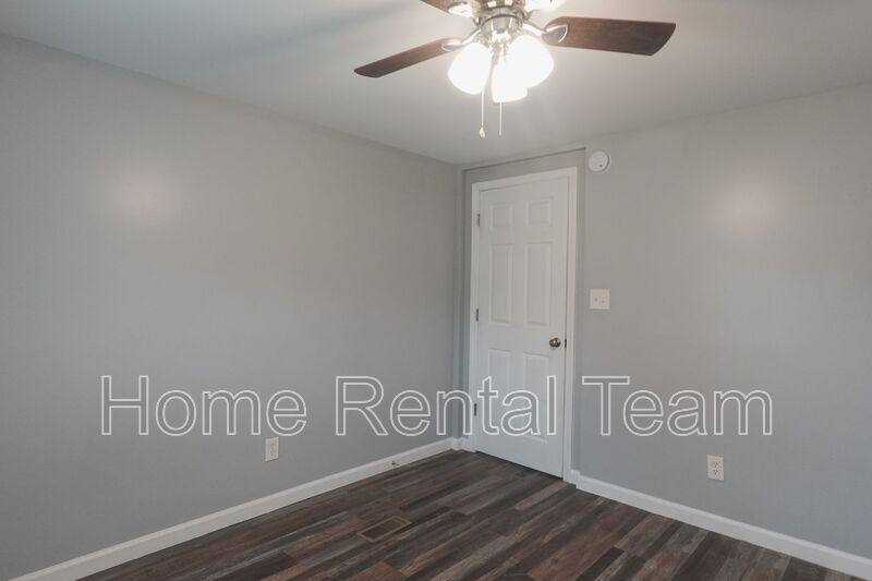 House for rent at 55 Peachtree Dr, Richmond Hill, GA 31324