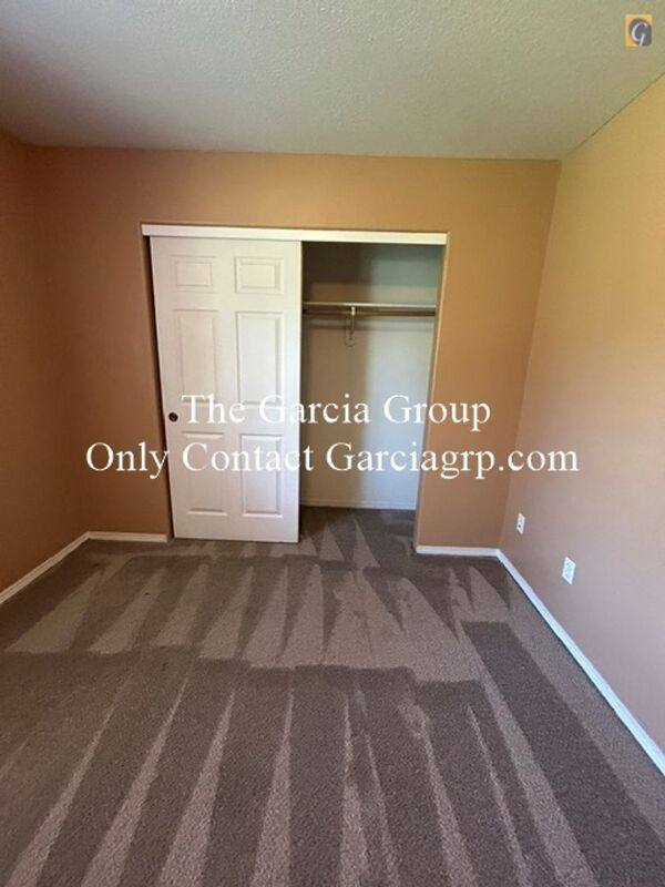 Townhouse for rent at 12625 SE Division St #B, Portland, OR 97236