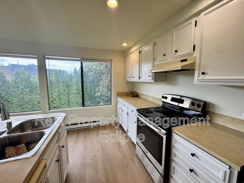 Apartment for rent at 17319 Stone Court N #B, Seattle, WA 98133
