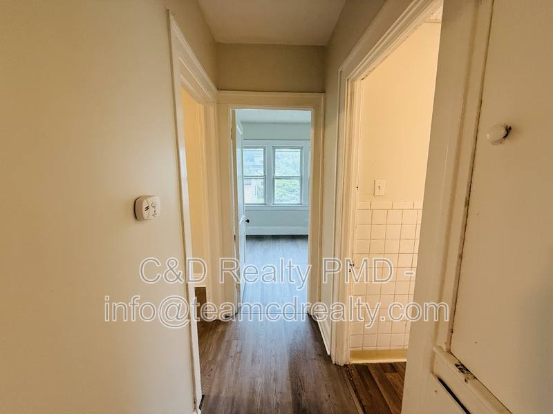 Apartment for rent at 9302 Rosewood Ave Dn, Cleveland, OH 44105