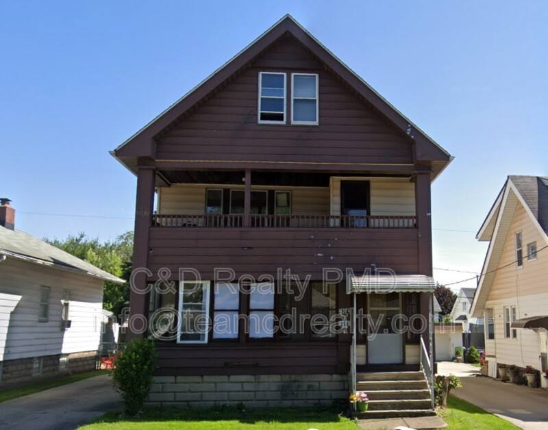 Apartment for rent at 9302 Rosewood Ave Dn, Cleveland, OH 44105