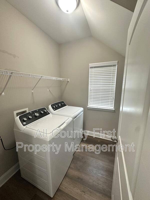 House for rent at 553 Sprayberry Dr, Stockbridge, GA 30281