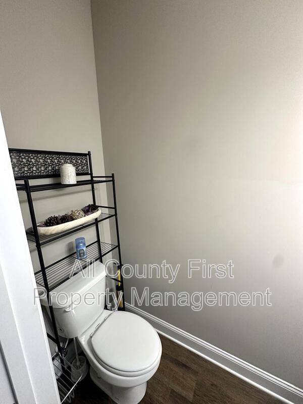 House for rent at 553 Sprayberry Dr, Stockbridge, GA 30281