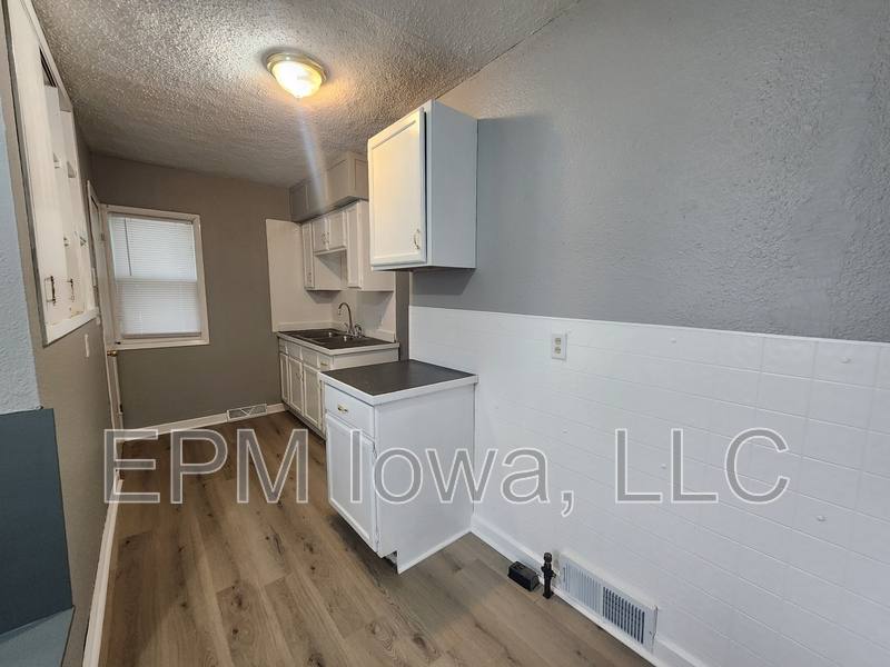 House for rent at 151 French St, Waterloo, IA 50703