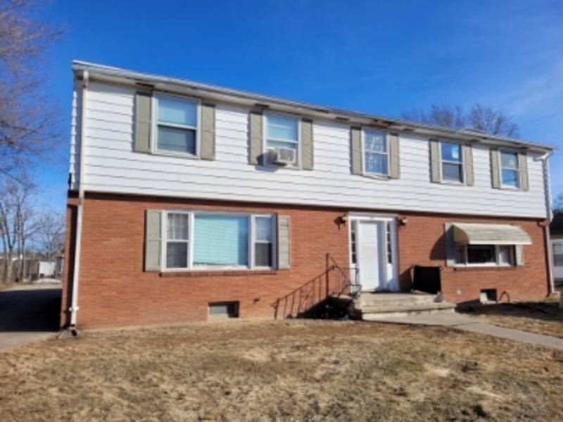 Apartment for rent at 112 Andrew Ave #1, Neenah, WI 54956