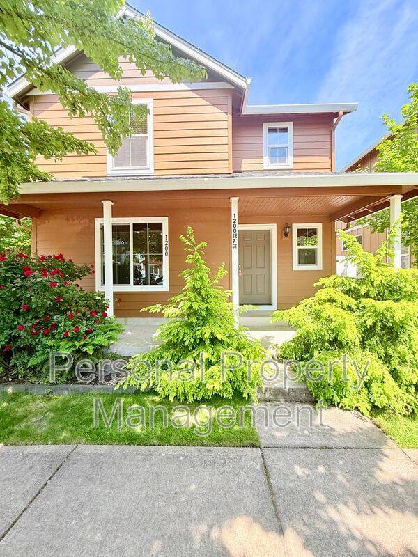 House for rent at 1200 SE 7th St, Battle Ground, WA 98604