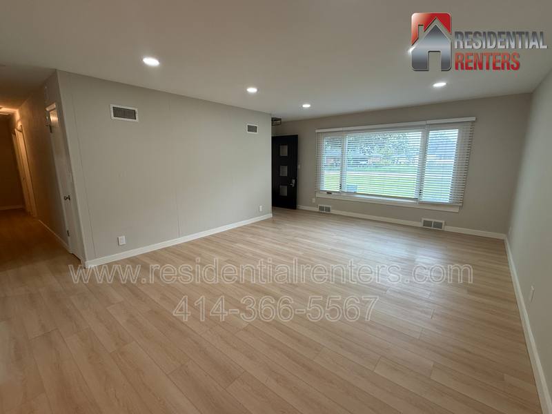 House for rent at 205 N 165th St, Brookfield, WI 53005