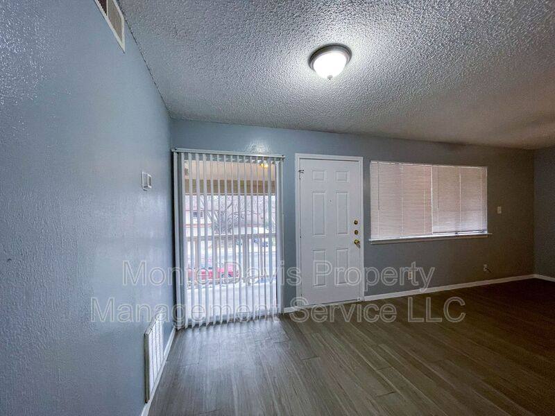 Apartment for rent at 8907 Parkfield Dr #204, Austin, TX 78758
