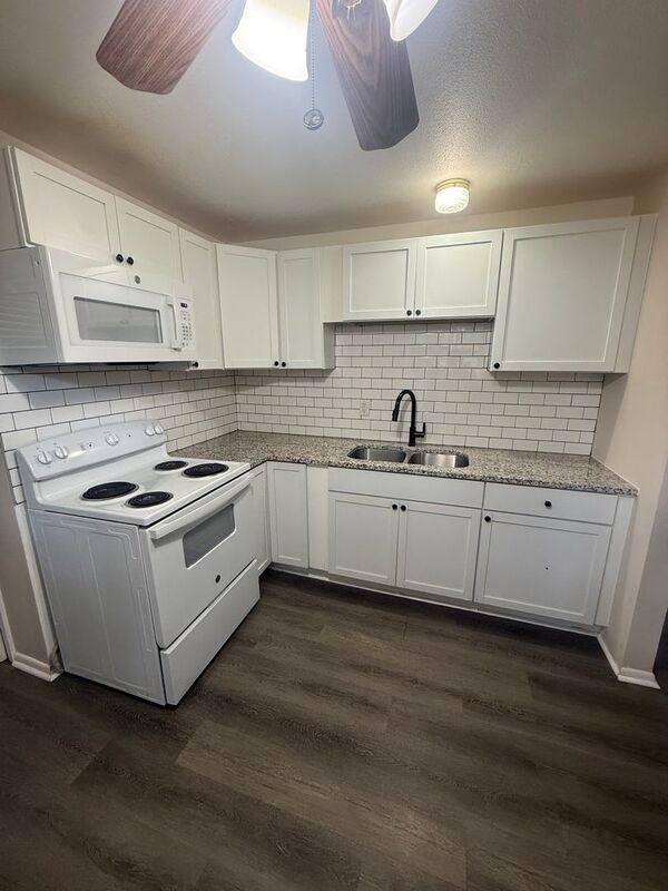 Apartment for rent at 4200 Lakebreeze Ave #1, Minneapolis, MN 55429