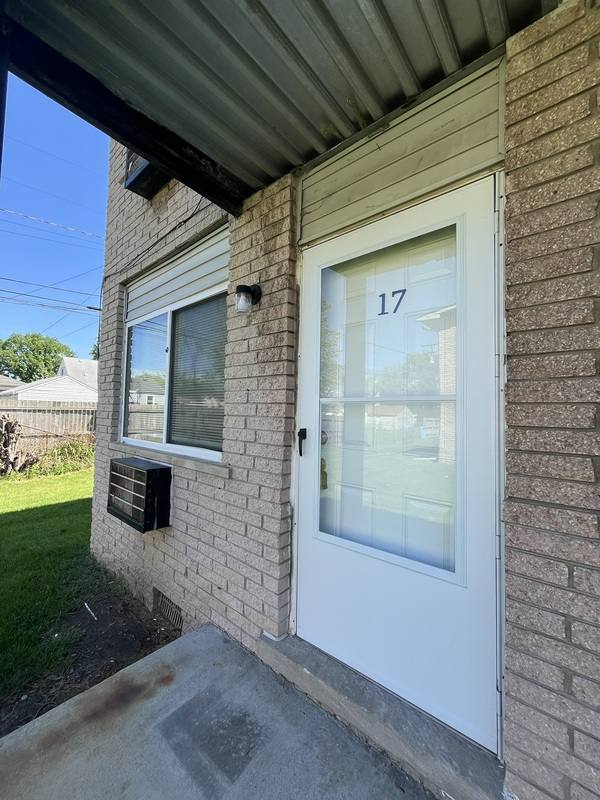 Apartment for rent at 1750 Saint Johns Blvd #17, Lincoln Park, MI 48146