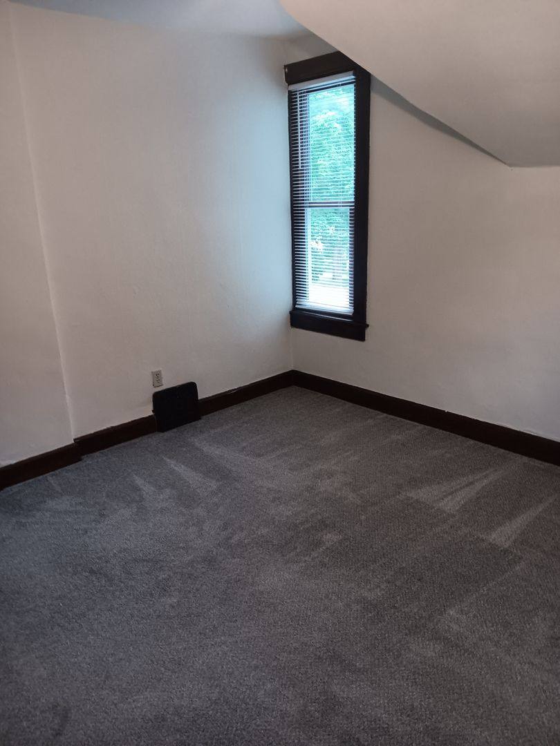 Apartment for rent at 908 S 6th Ave, Wausau, WI 54401