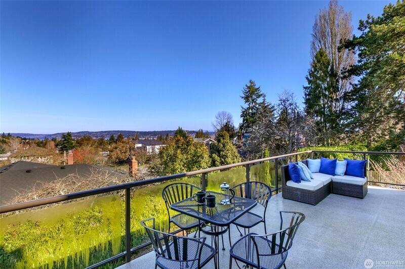 House for rent at 6001 60th Ave NE, Seattle, WA 98115