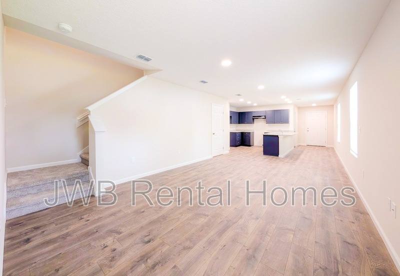 House for rent at 8617 Dandy Ave, Jacksonville, FL 32211