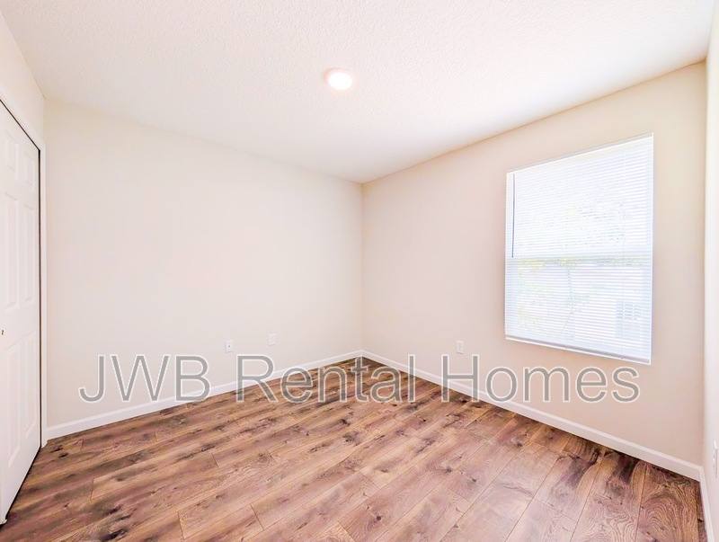 House for rent at 8617 Dandy Ave, Jacksonville, FL 32211