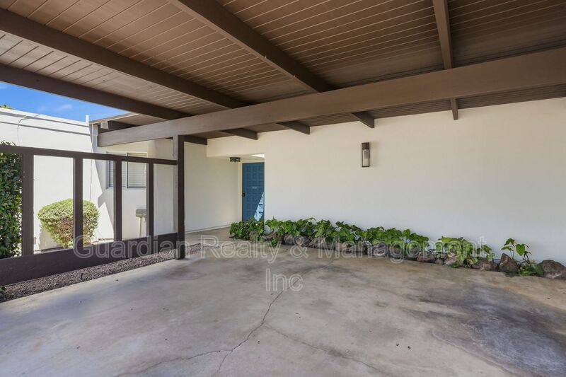 Townhouse for rent at 7238 E Joshua Tree Lane, Scottsdale, AZ 85250
