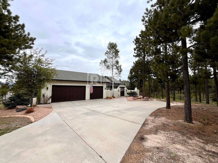 House for rent at 17995 Minglewood Trail, Monument, CO 80132