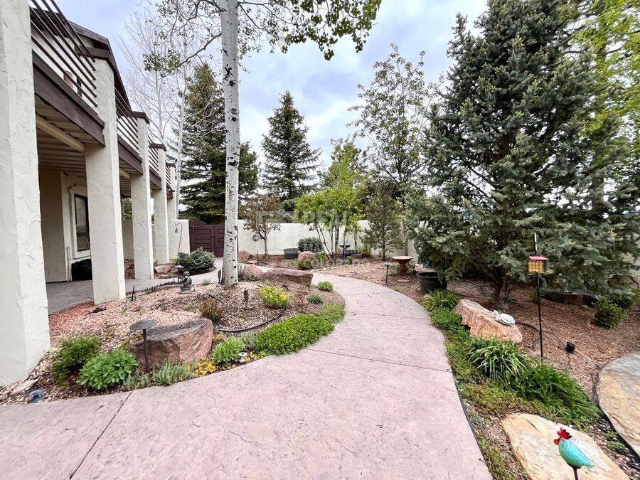 House for rent at 17995 Minglewood Trail, Monument, CO 80132