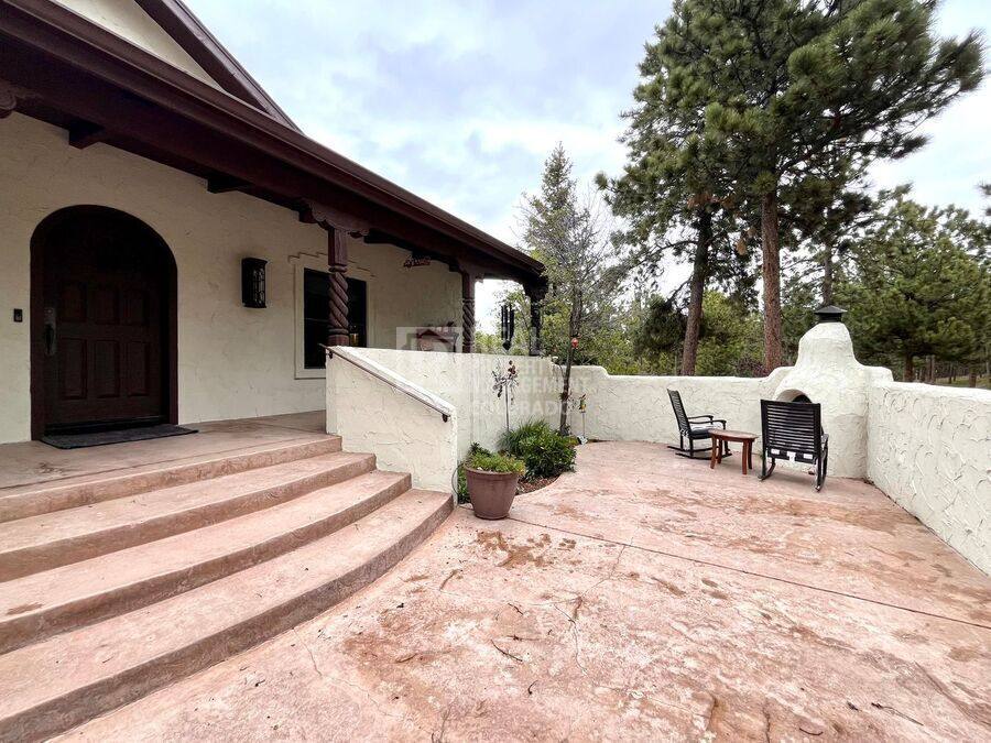 House for rent at 17995 Minglewood Trail, Monument, CO 80132