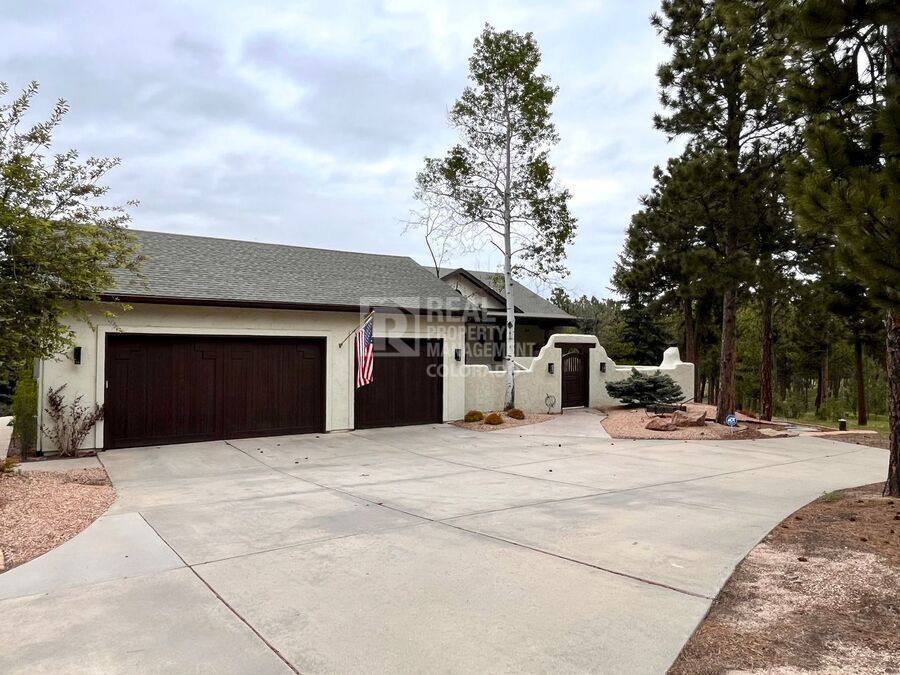 House for rent at 17995 Minglewood Trail, Monument, CO 80132
