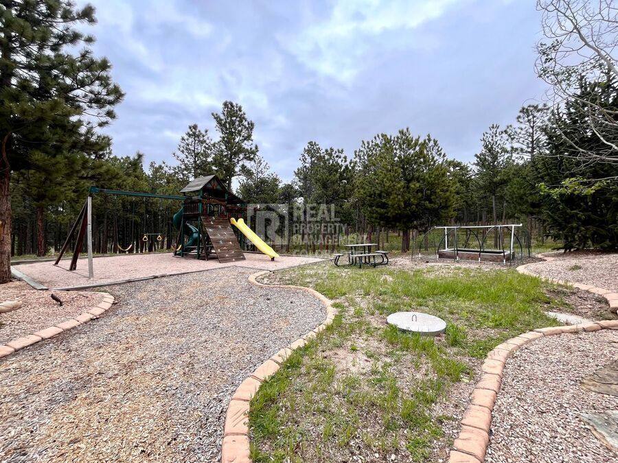 House for rent at 17995 Minglewood Trail, Monument, CO 80132