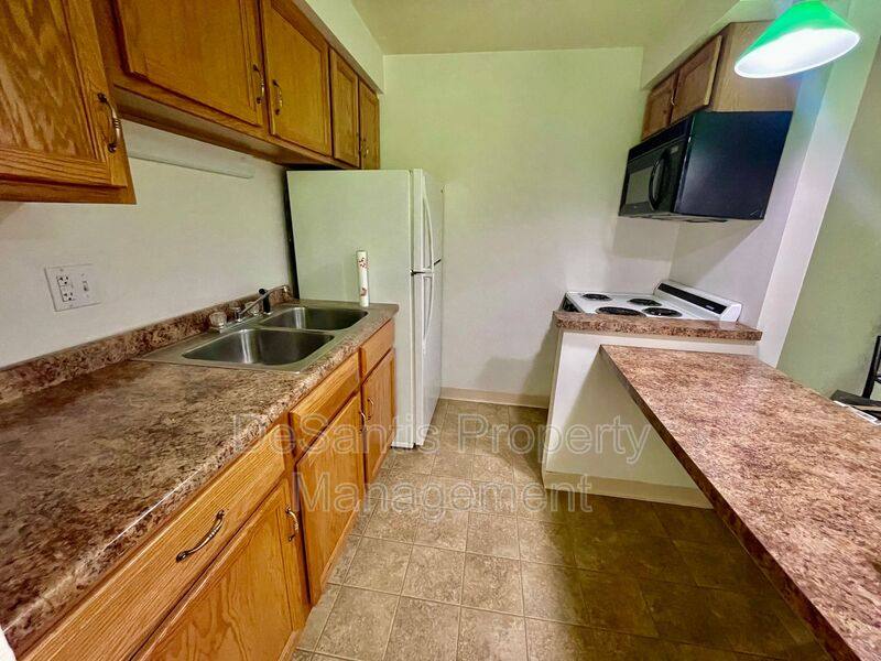 Apartment for rent at 946 Carle St #5, Baden, PA 15005